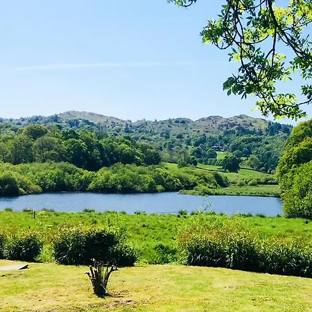 The Dove Cot بيت للعطل