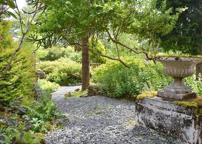 The Dove Cot آمبيلسايد