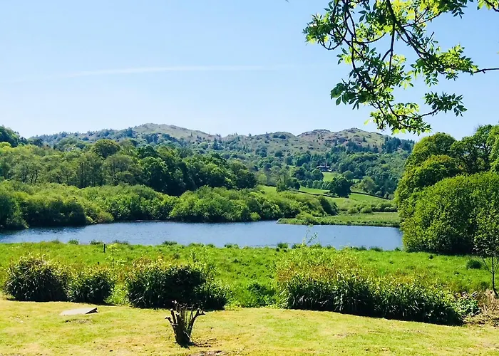 The Dove Cot بيت للعطل